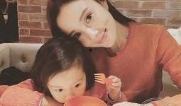 网红母女吃瓜图片大全集,趣味横生图片大全集