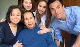 港媒爆料何超莲视频,引发网友热议