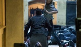 美剧铁拳在线观看,激战拳坛，热血青春的传奇故事